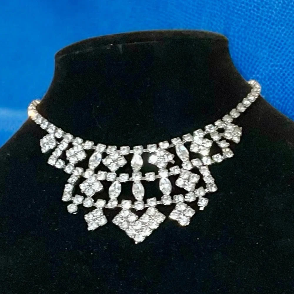 🚩SOLD🚩 Vintage Art Deco Rhinestone Necklace - Elegant Evening Choker Necklace - Picture 3 of 4